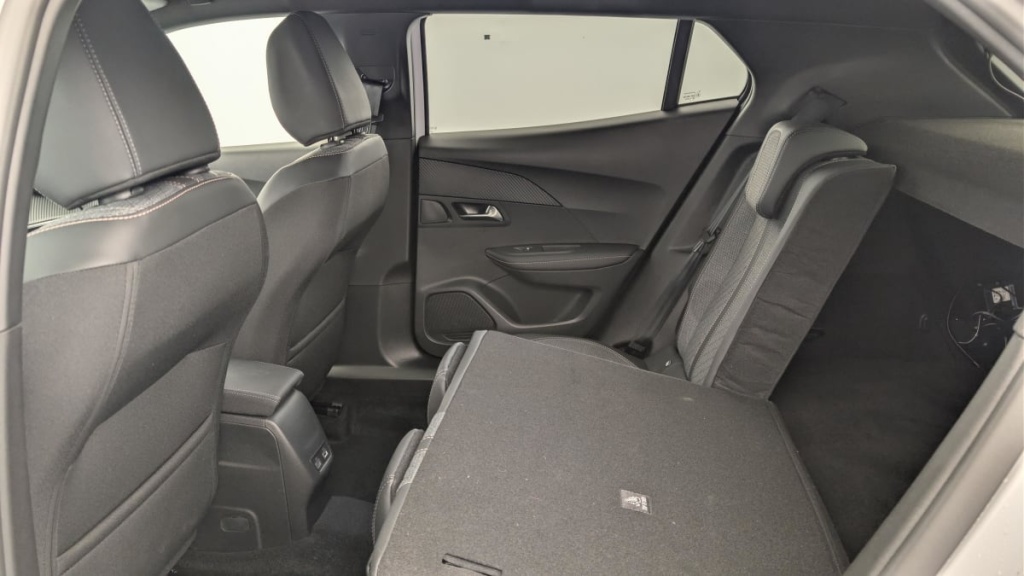 PEUGEOT 2008 100 S S BVM6 Allure - ref: 1-371867 - Photo 12