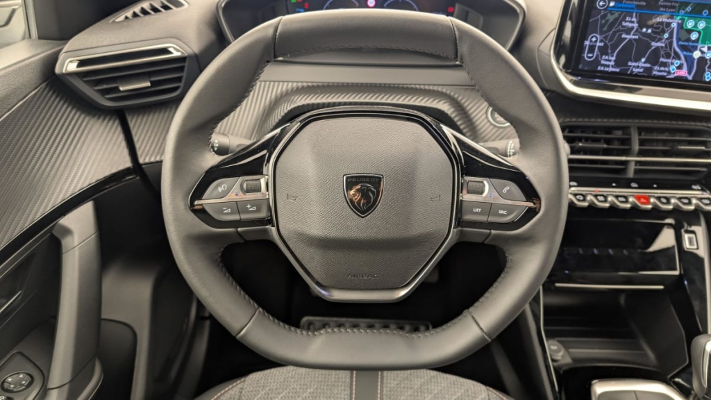 PEUGEOT 2008 100 S S BVM6 Allure - ref: 1-371867 - Photo 14