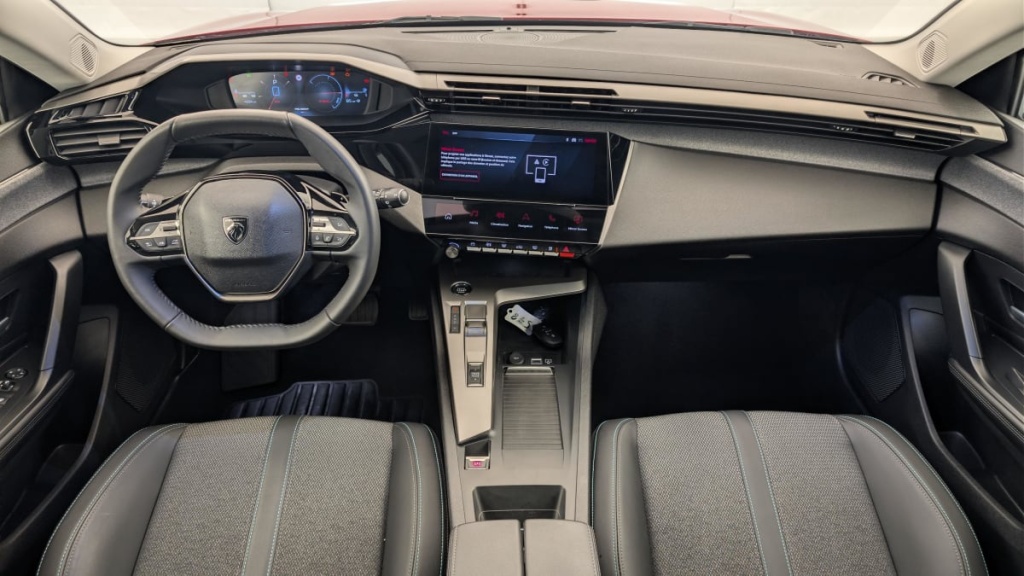 PEUGEOT 308 SW Hybrid 145 e-DCS6 Allure - ref: 1-371903 - Photo 13