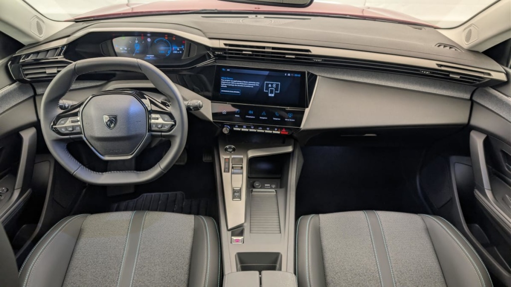 PEUGEOT 308 SW Hybrid 145 e-DCS6 Allure - ref: 1-371904 - Photo 13