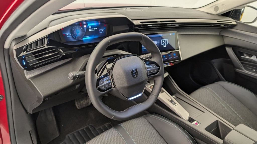 PEUGEOT 308 SW Hybrid 145 e-DCS6 Allure - ref: 1-371905 - Photo 15