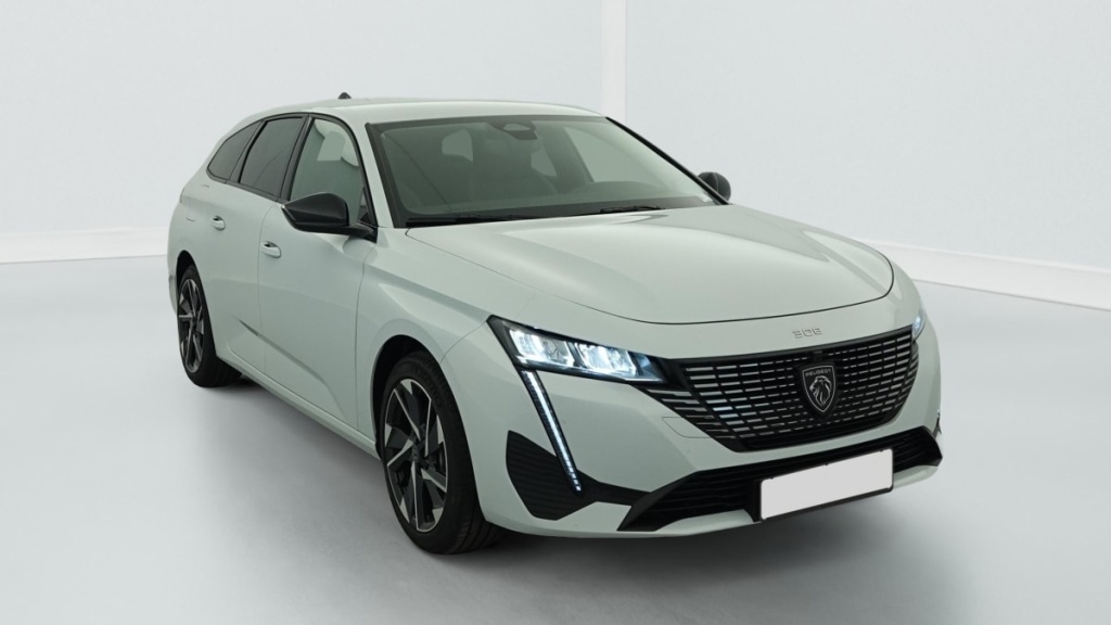 PEUGEOT 308 SW Hybrid 145 e-DCS6 Allure - ref: 1-371948 - Photo 1