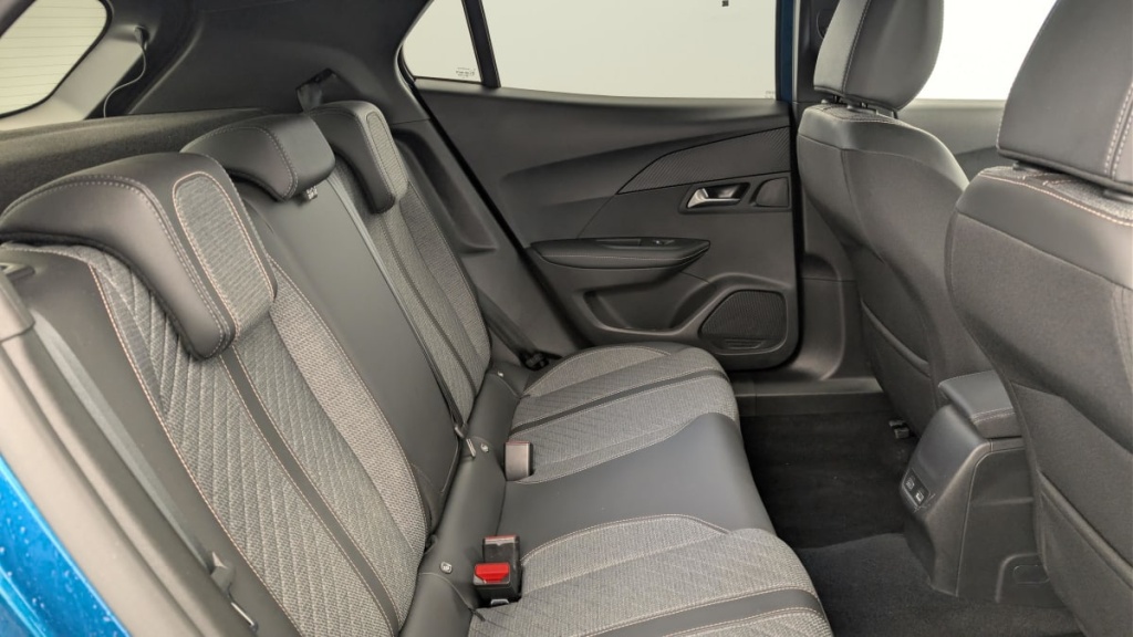 PEUGEOT 2008 100 S S BVM6 Allure - ref: 1-371971 - Photo 10