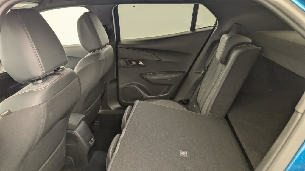 PEUGEOT 2008 100 S S BVM6 Allure - ref: 1-371971 - Photo 12