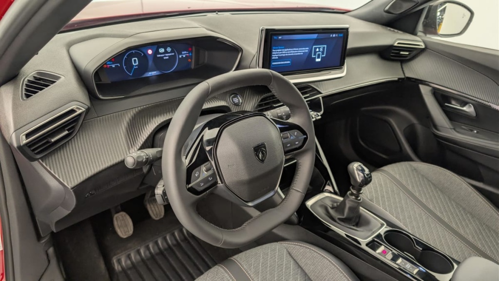 PEUGEOT 2008 100 S S BVM6 Allure - ref: 1-371981 - Photo 15