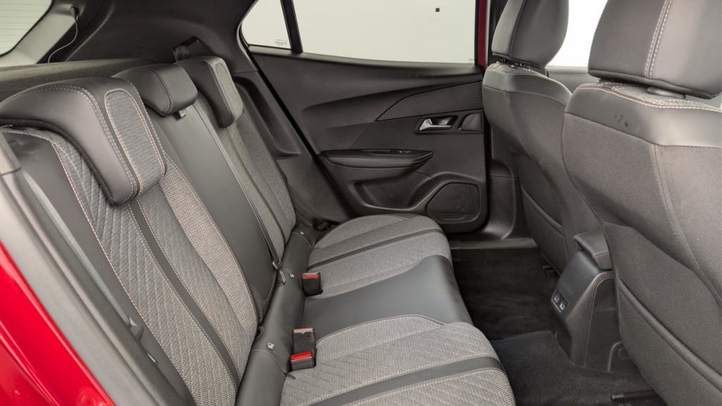 PEUGEOT 2008 100 S S BVM6 Allure - ref: 1-371987 - Photo 10