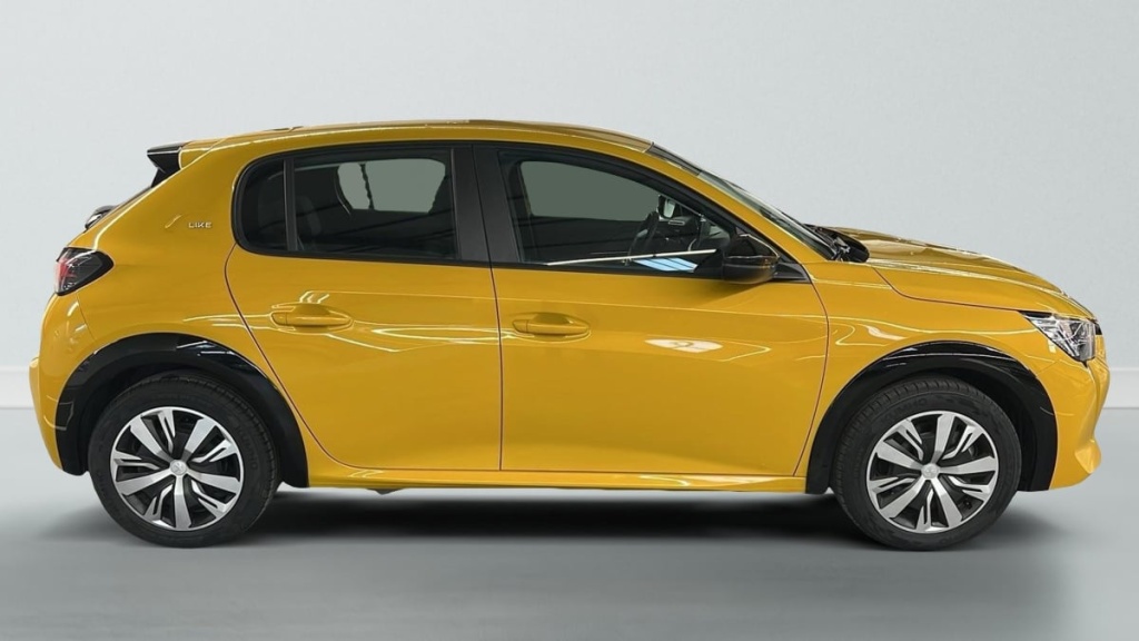 PEUGEOT 208 50 kWh 136ch Like - ref: 1-371991 - Photo 8