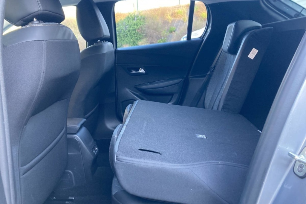 PEUGEOT 208 100 S S BVM6 Allure - ref: 1-372046 - Photo 10