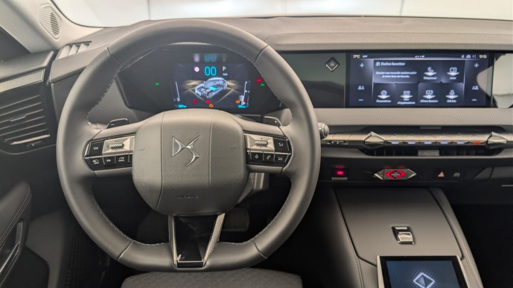 DS DS4 Hybride 136 e-DCT6 Pallas - ref: 1-372054 - Photo 14
