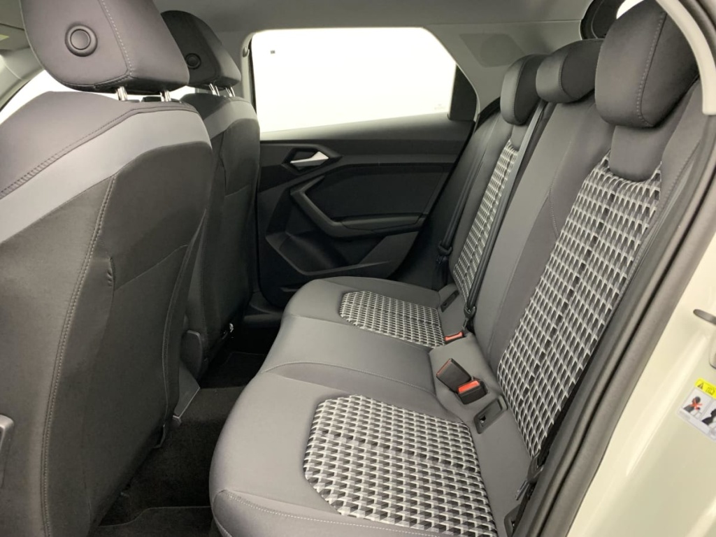 AUDI A1 Sportback 30 TFSI 116 ch BVM6 Design - ref: 1-372150 - Photo 17