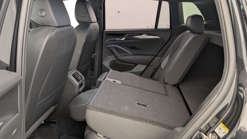 VOLKSWAGEN Tiguan 1.5 ETSI 150CH DSG7 VW EDITION - ref: 1-372225 - Photo 12