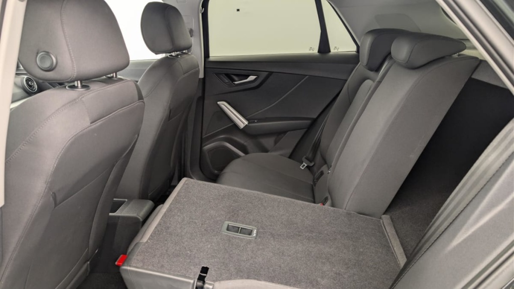 AUDI Q2 35 TFSI 150 S tronic 7 Design - ref: 1-372333 - Photo 12