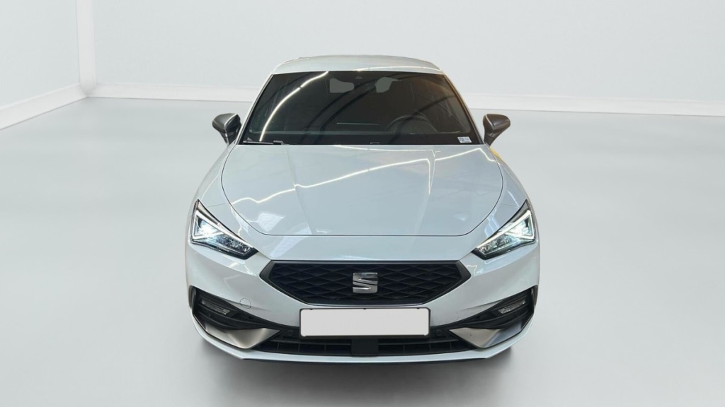 SEAT Leon E-HYBRID 204 CH DSG6 FR - ref: 1-372446 - Photo 2