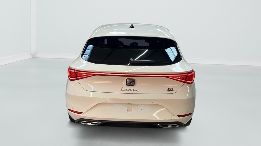 SEAT Leon E-HYBRID 204 CH DSG6 FR - ref: 1-372446 - Photo 6