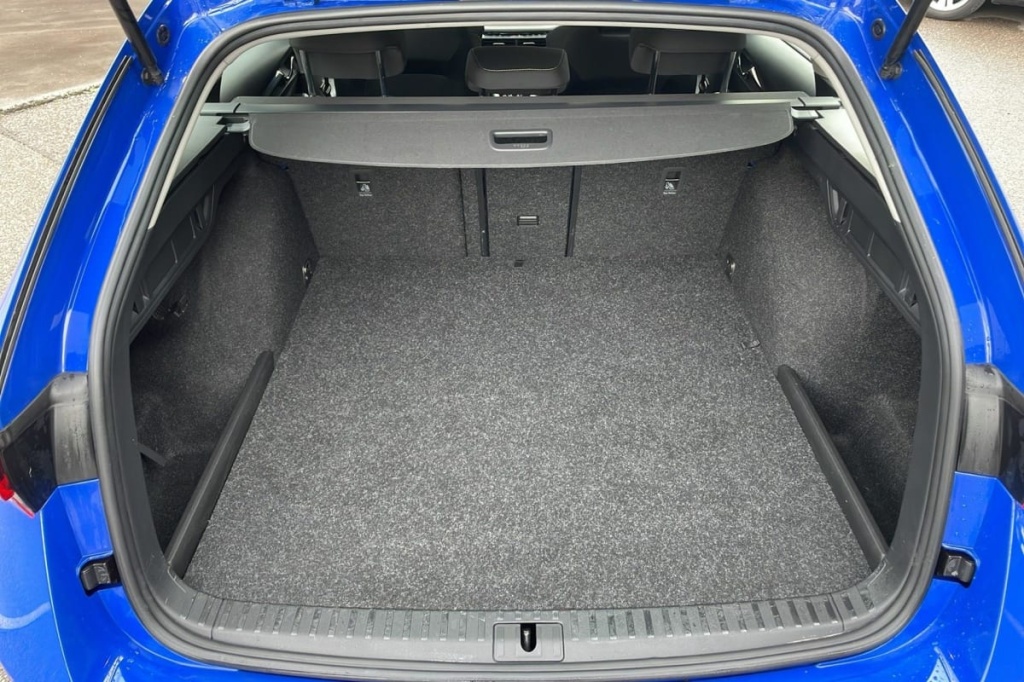 SKODA Octavia Combi 1.4 TSI PHEV iV 204 ch DSG6e Ambition - ref: 1-372463 - Photo 11