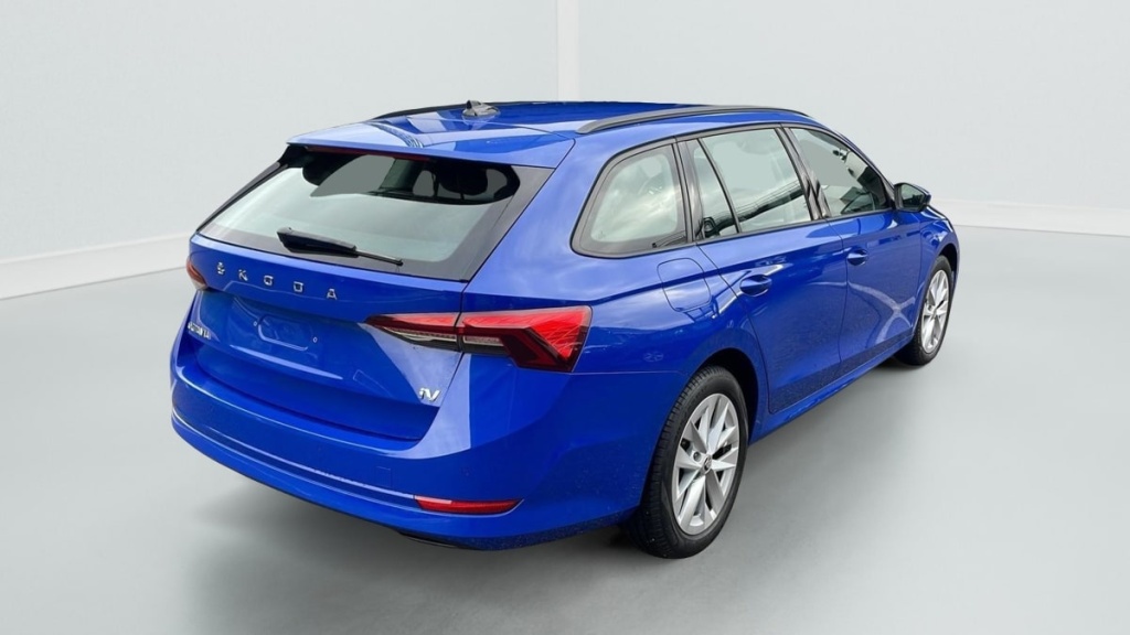 SKODA Octavia Combi 1.4 TSI PHEV iV 204 ch DSG6e Ambition - ref: 1-372463 - Photo 7