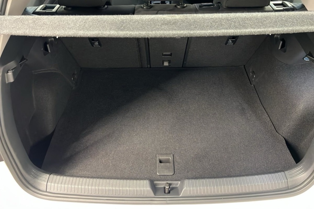 VOLKSWAGEN Golf 1.4 HYBRIDE RECHARGEABLE OPF 204 DSG STYLE - ref: 1-372467 - Photo 11