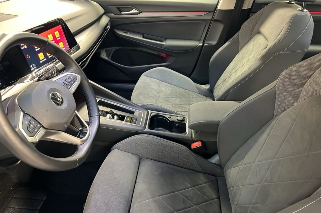 VOLKSWAGEN Golf 1.4 HYBRIDE RECHARGEABLE OPF 204 DSG STYLE - ref: 1-372467 - Photo 9