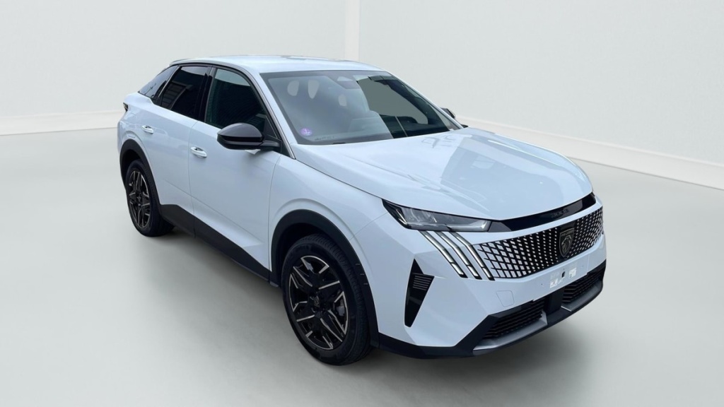 PEUGEOT 3008 HYBRID 136 E-DCS6 ALLURE - ref: 1-372525 - Photo 1