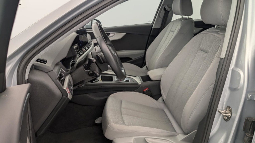 AUDI A4 35 TFSI 150 S tronic 7 Design - ref: 1-372544 - Photo 16