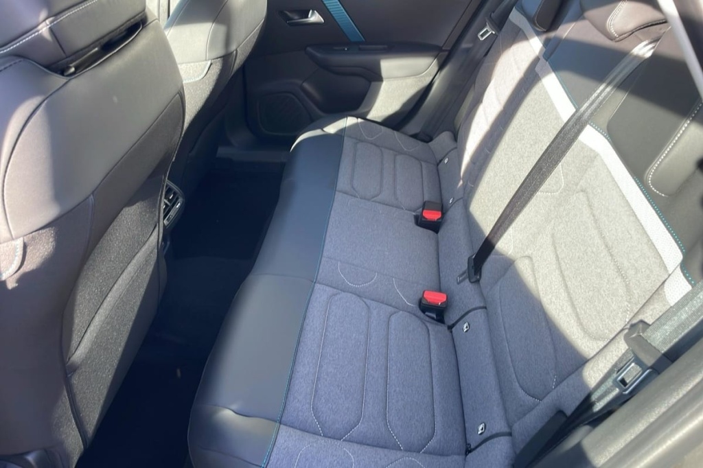 CITROEN E-C4 136 ch Automatique Feel - ref: 1-372613 - Photo 10