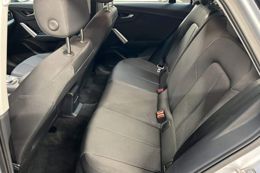 AUDI Q2 30 TFSI 110 BVM6 Design - ref: 1-372721 - Photo 9