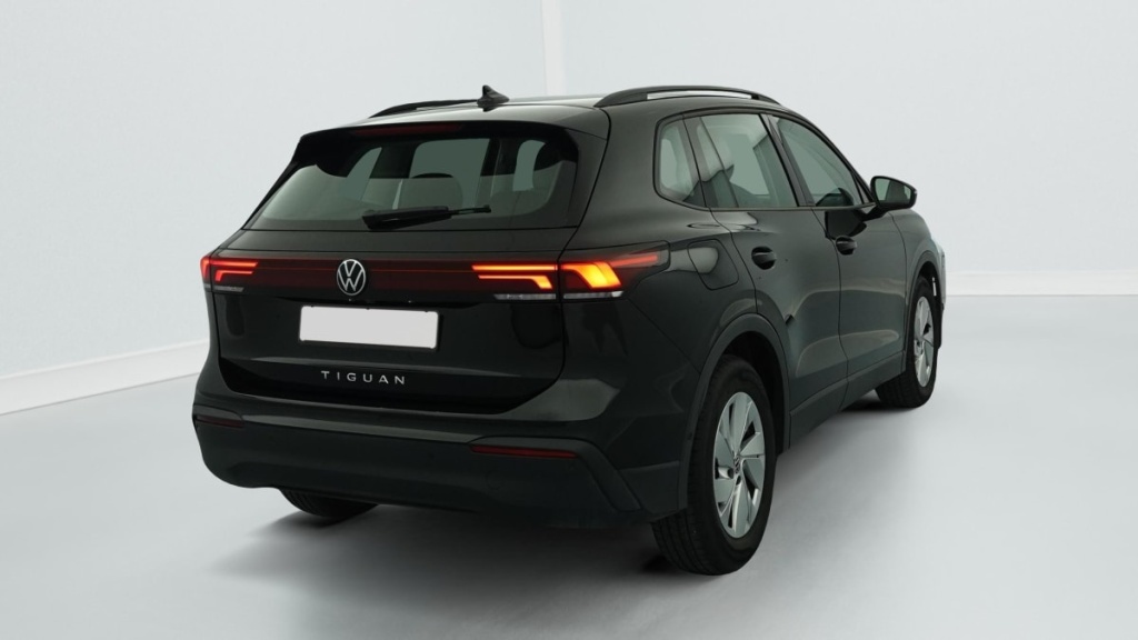 VOLKSWAGEN Tiguan 2.0 TDI 150ch DSG7 Life - ref: 1-373061 - Photo 7