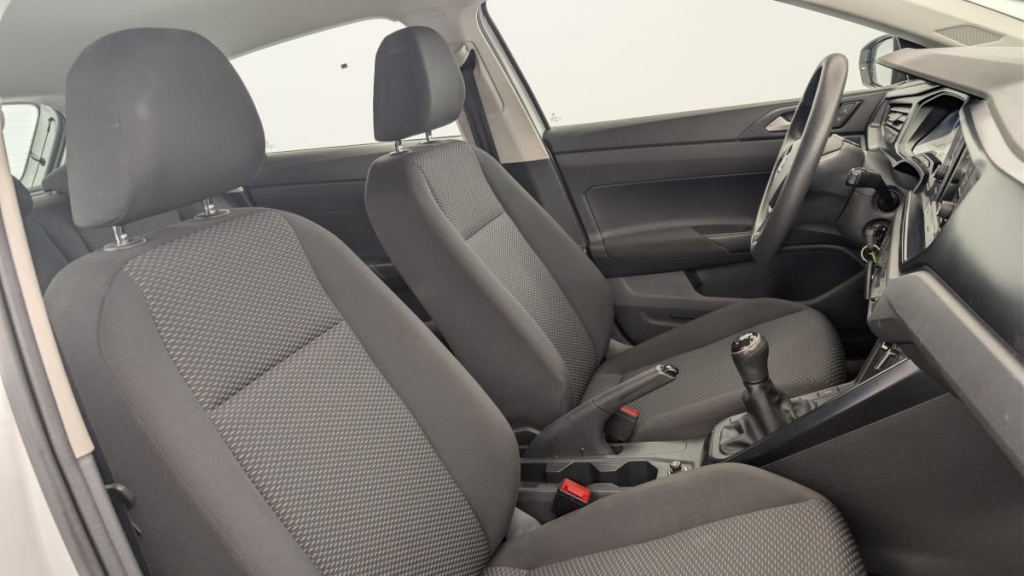 VOLKSWAGEN Polo 1.0 80 S S BVM5 - ref: 1-373371 - Photo 9