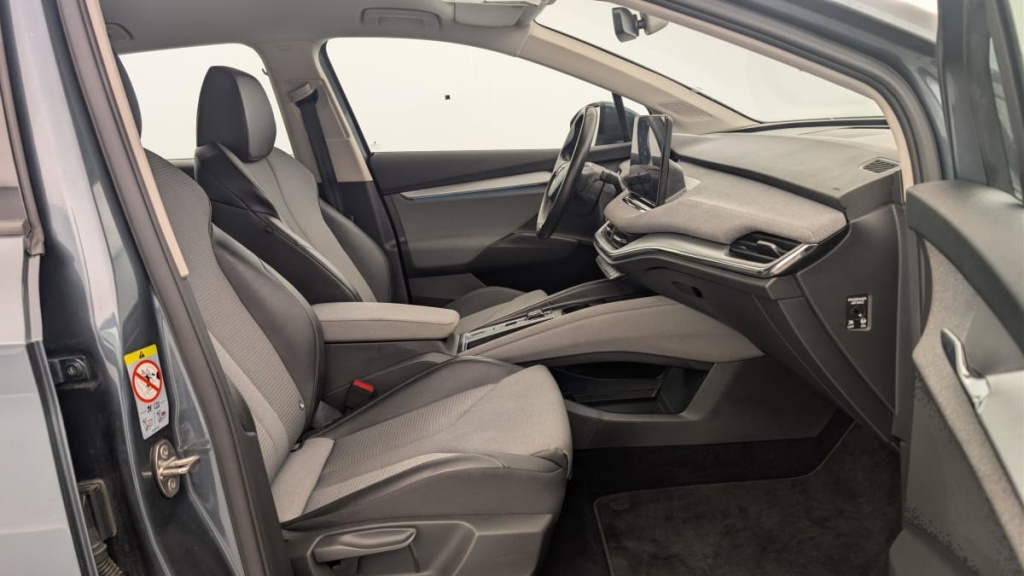 SKODA Enyaq iV 50 - ref: 1-373446 - Photo 9