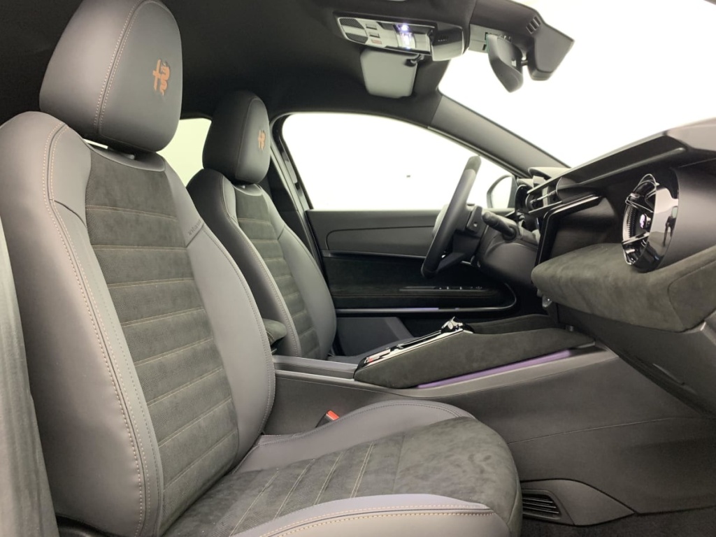 ALFA ROMEO Junior 1.2 Ibrida 145 ch eDCT6 Intensa - ref: 1-373491 - Photo 9