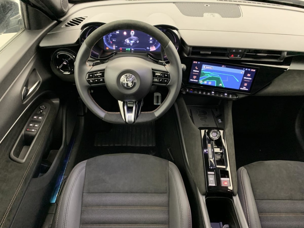 ALFA ROMEO Junior 1.2 Ibrida 145 ch eDCT6 Intensa - ref: 1-373492 - Photo 13