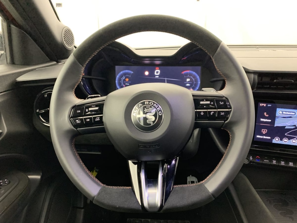 ALFA ROMEO Junior 1.2 Ibrida 145 ch eDCT6 Intensa - ref: 1-373503 - Photo 14