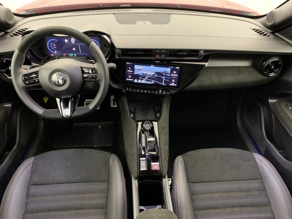 ALFA ROMEO Junior 1.2 Ibrida 145 ch eDCT6 Intensa - ref: 1-373504 - Photo 12