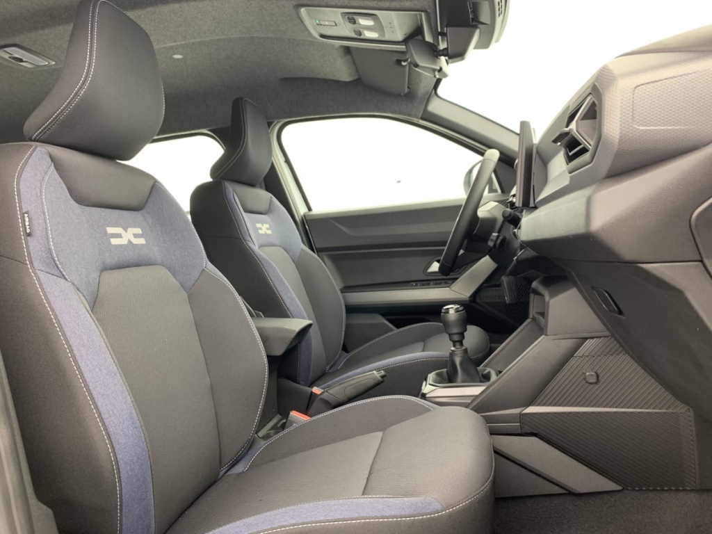 DACIA Duster Mild Hybrid 130 4x4 Expression - ref: 1-373509 - Photo 9
