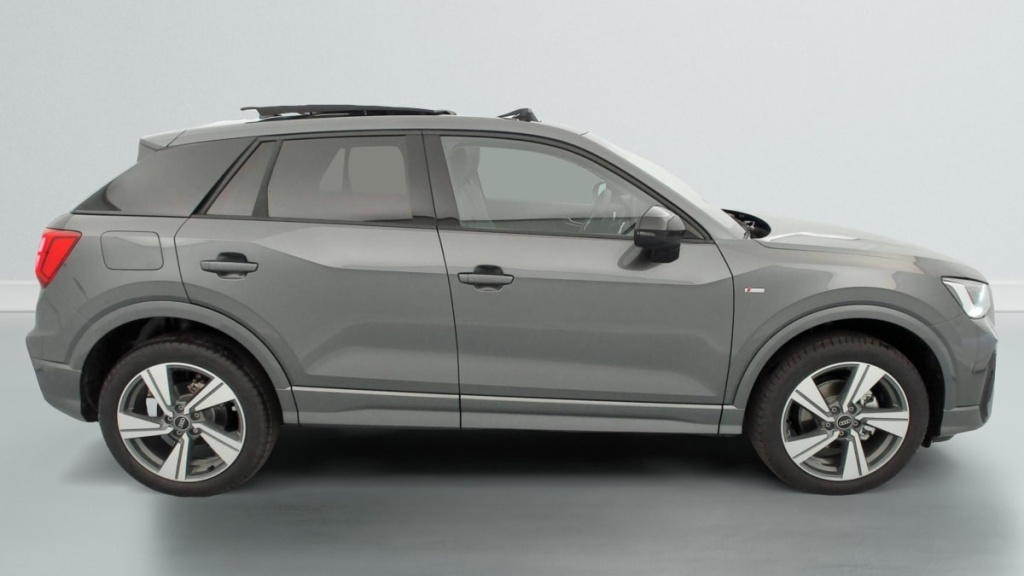 AUDI Q2 35 TFSI 150 S tronic 7 Design - ref: 1-374061 - Photo 8