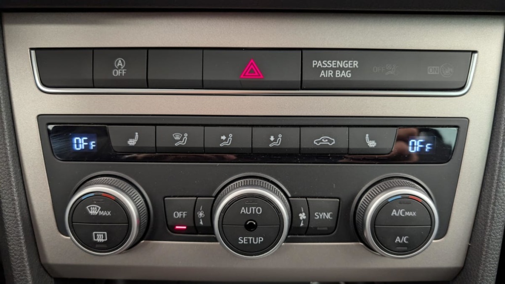 SEAT Ateca 1.5 TSI 150 ch Start Stop DSG7 Xperience - ref: 1-374210 - Photo 19