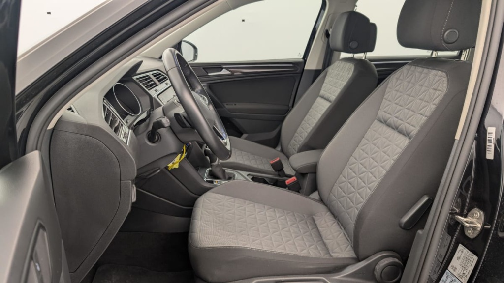 VOLKSWAGEN Tiguan 2.0 TDI 150ch DSG7 Life - ref: 1-374248 - Photo 16