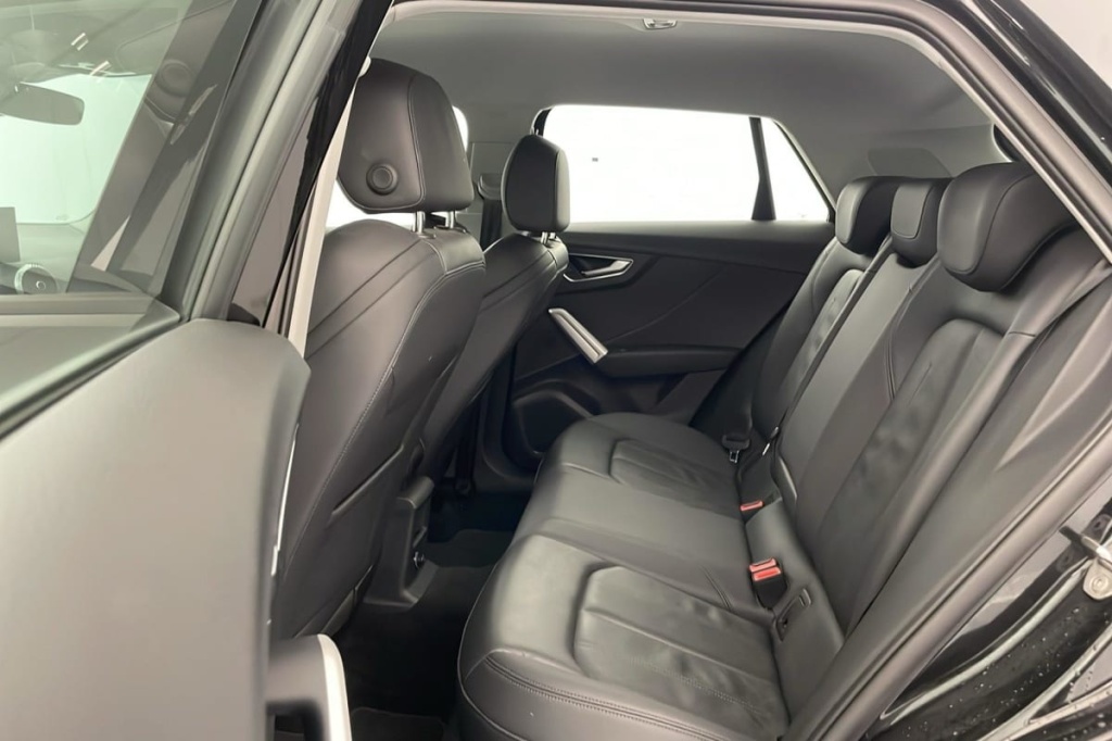 AUDI Q2 35 TDI 150 S tronic 7 quattro Design Luxe - ref: 1-374463 - Photo 10