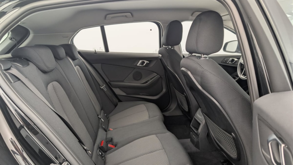 BMW Serie 1 116i 109 ch Business Design - ref: 1-374502 - Photo 10