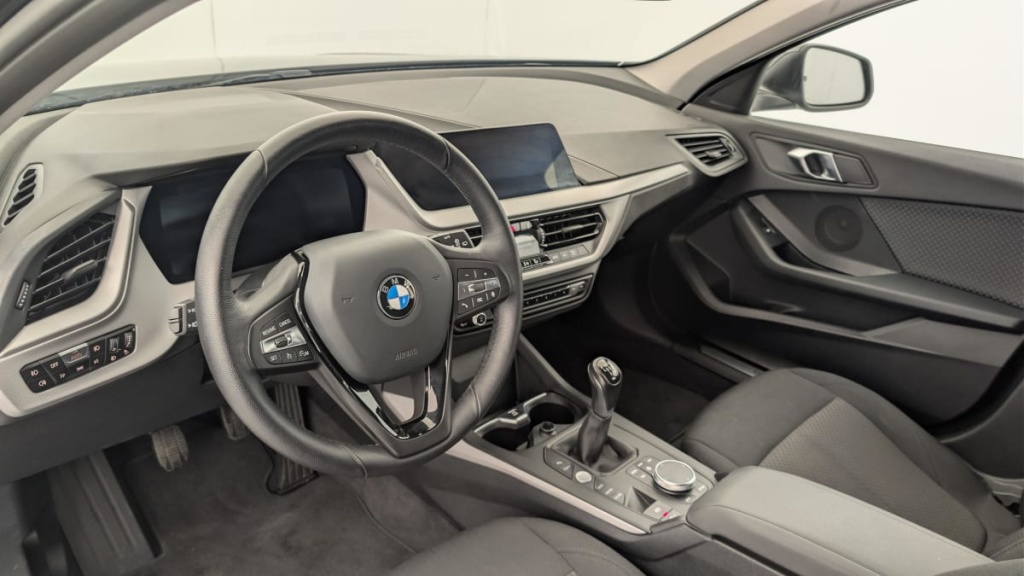 BMW Serie 1 116i 109 ch Business Design - ref: 1-374502 - Photo 15