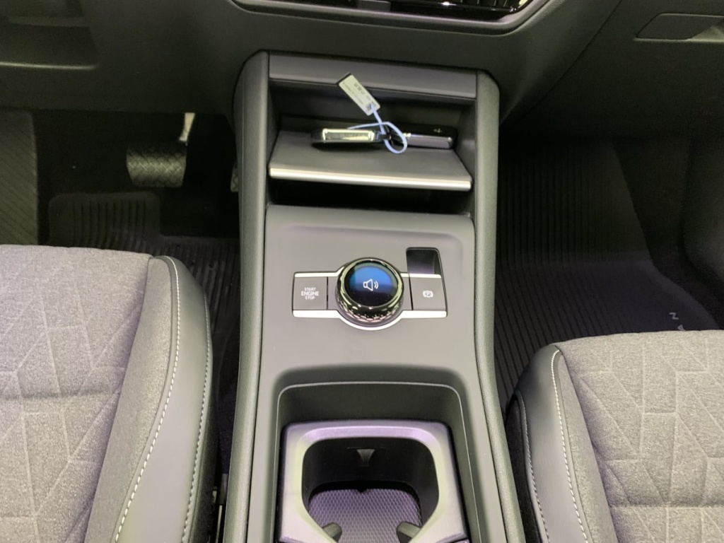 VOLKSWAGEN Tiguan 1.5 ETSI 150CH DSG7 LIFE PLUS - ref: 1-374574 - Photo 19