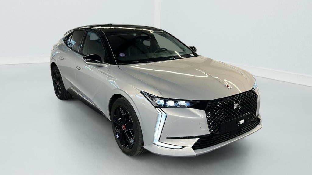 DS DS4 PureTech 130 EAT8 Performance Line - ref: 1-374729 - Photo 1