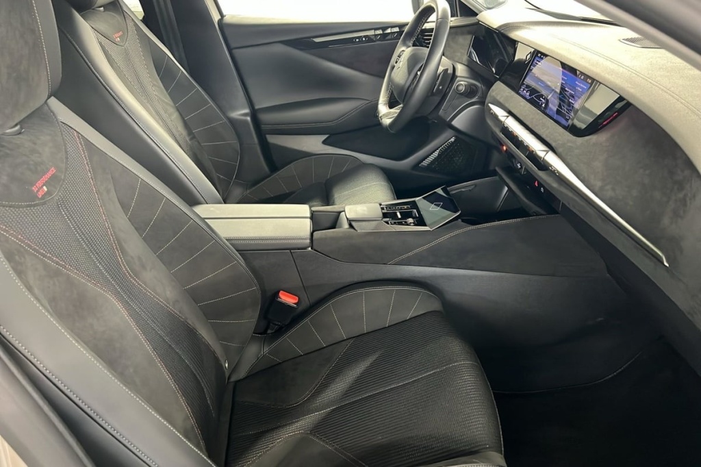 DS DS4 PureTech 130 EAT8 Performance Line - ref: 1-374729 - Photo 9