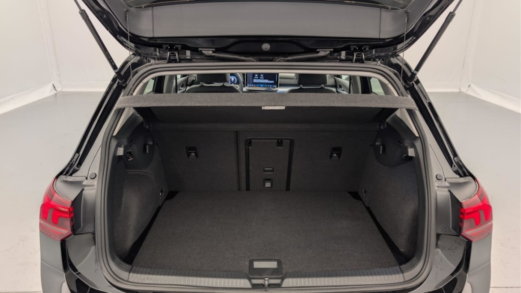 VOLKSWAGEN Golf 1.5 TSI EVO2 116 BVM6 LIFE PLUS - ref: 1-374775 - Photo 11