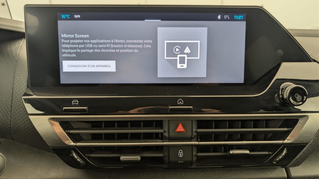 CITROEN C4 PureTech 130 EAT8 Max - ref: 1-374791 - Photo 18