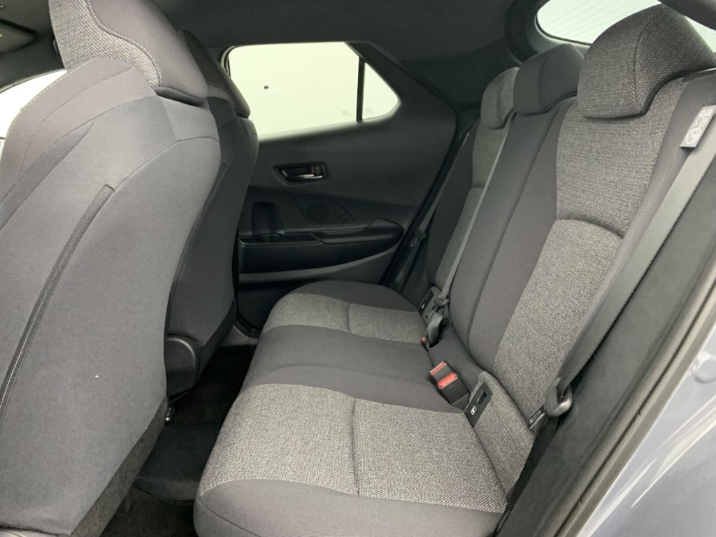 TOYOTA C-HR Hybride Rechargeable 225 Design - ref: 1-374867 - Photo 17