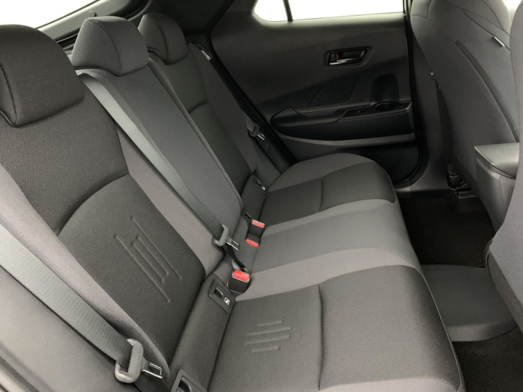 TOYOTA C-HR Hybride Rechargeable 225 Design - ref: 1-374877 - Photo 10