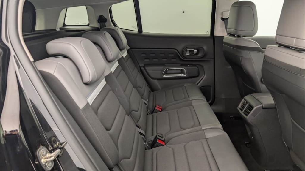 CITROEN C5 Aircross Hybride Rechargeable 180 e-EAT8 Plus - ref: 1-374902 - Photo 10