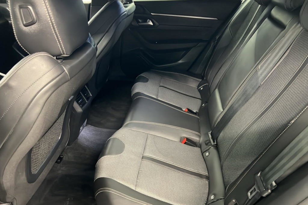 PEUGEOT 508 Hybrid 225 e-EAT8 Allure - ref: 1-374937 - Photo 10