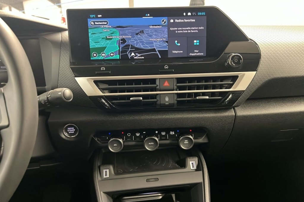 CITROEN C4 Hybride 145 e-DCS6 Max - ref: 1-374958 - Photo 17